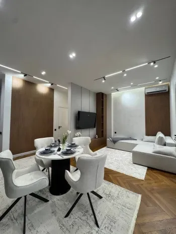58 м², 2-комн. квартира, 3/10-0