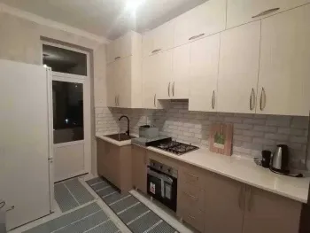 92 м², 3-комн. квартира, 3/10-2