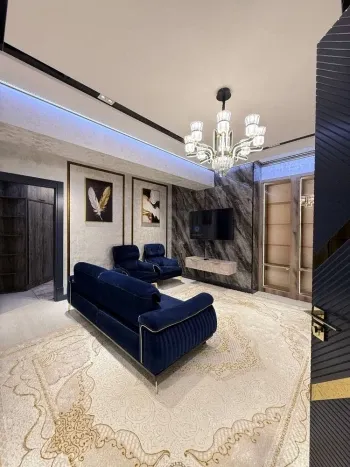 80 м², 3-комн. квартира, 9/9-0