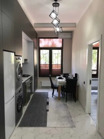 52 m², 3-xonali kvartira, 3/8-0