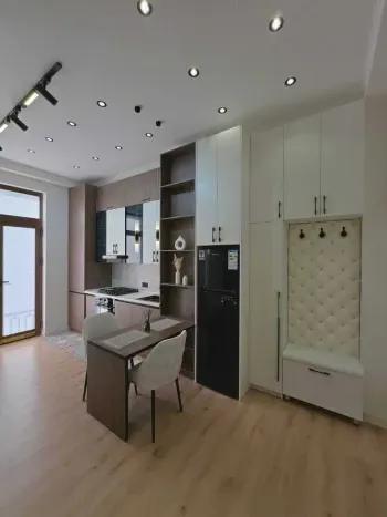 40 м², 2-комн. квартира, 3/9-0