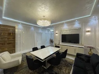 180 м², 5-комн. квартира, 3/9-1