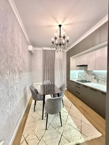 81 м², 3-комн. квартира, 6/10-3