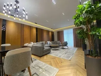 108 м², 3-комн. квартира, 7/10-0