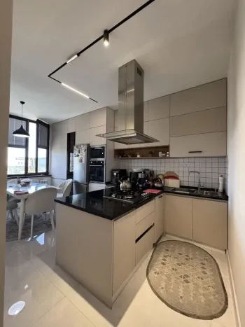 84 м², 3-комн. квартира, 5/10-1