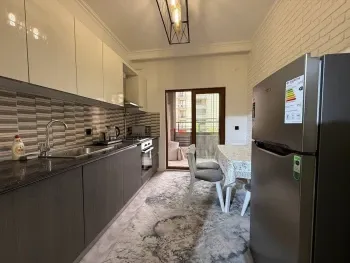 70 м², 2-комн. квартира, 2/9-1