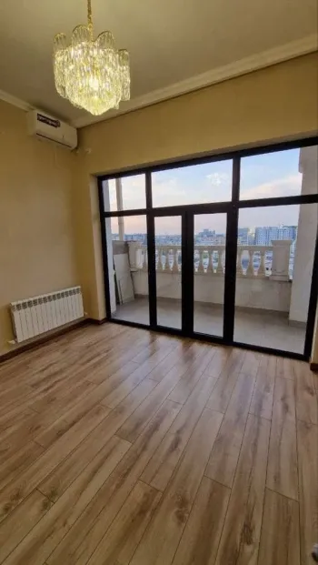 200 m², 5-xonali kvartira, 9/10-0