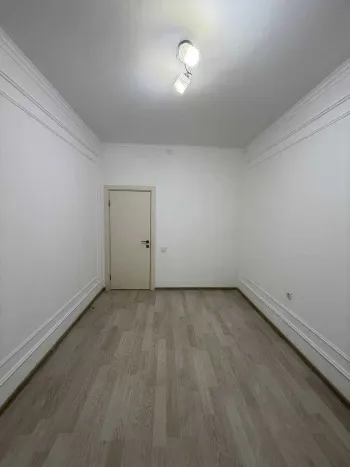 75 м², 3-комн. квартира, 8/9-3