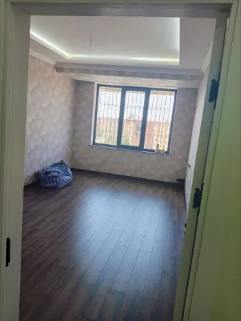 75 м², 2-комн. квартира, 7/10-1