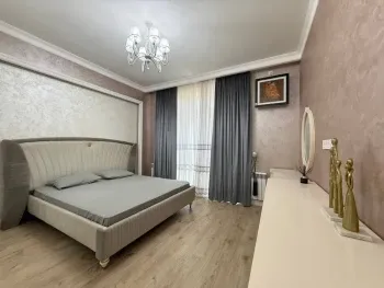 125 м², 4-комн. квартира, 4/8-1