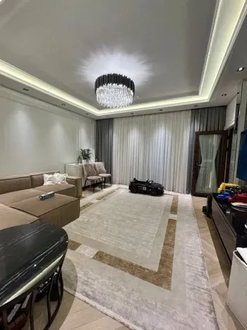 83 m², 3-xonali kvartira, 1/9-3