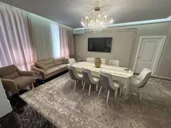 202 м², 5-комн. квартира, 10/10-0