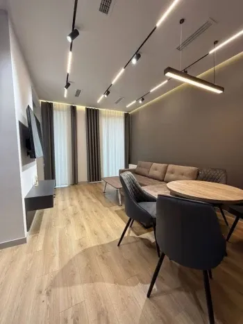 38 м², 2-комн. квартира, 8/12-1
