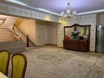 205 m², 4-xonali kvartira, 7/8-2