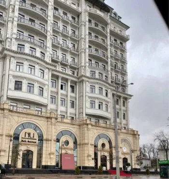 105 м², 3-комн. квартира, 5/12-0