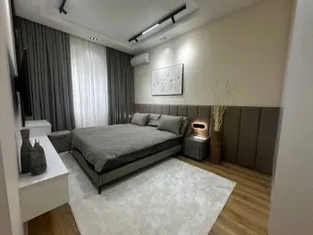 125 м², 4-комн. квартира, 4/8-2