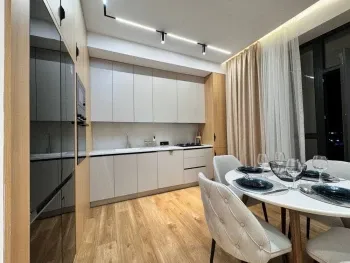 103 m², 4-xonali kvartira, 7/14-1