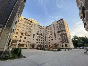 90 м², 3-комн. квартира, 9/9-0