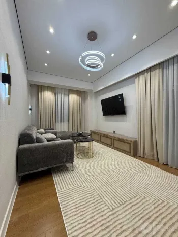 74 м², 3-комн. квартира, 2/10-2