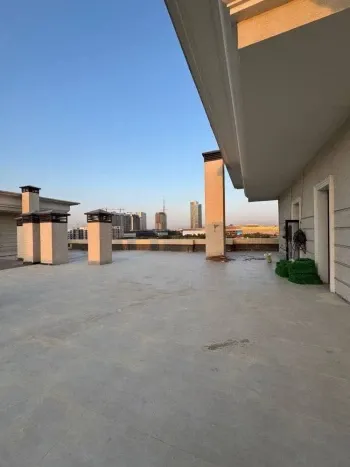 280 м², 4-комн. квартира, 7/7-1