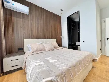 83 м², 4-комн. квартира, 8/8-2