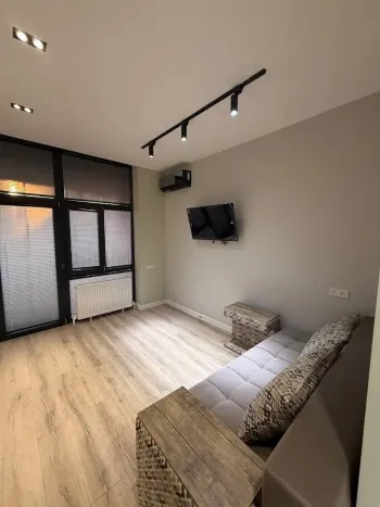 33 м², 1-комн. квартира, 5/6-3