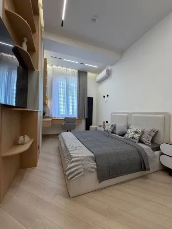 105 m², 4-xonali kvartira, 8/15-0