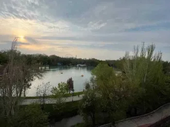 70 м², 2-комн. квартира, 3/10-1