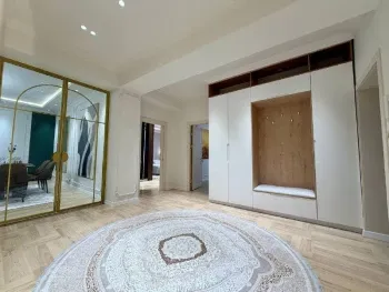 130 м², 4-комн. квартира, 6/8-2