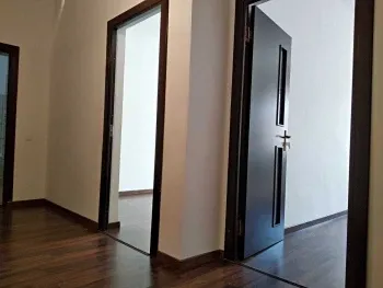 70 m², 3-xonali kvartira, 2/5-2