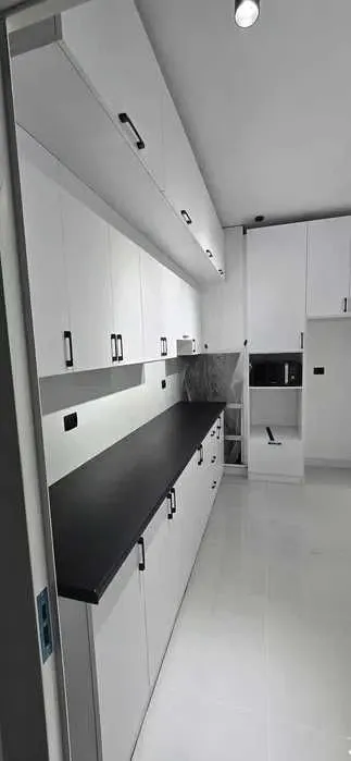 56 м², 2-комн. квартира, 2/9-0