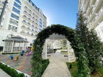 90 м², 3-комн. квартира, 7/10-0