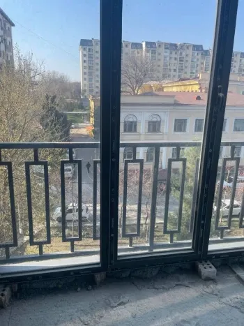 64 м², 3-комн. квартира, 4/8-1