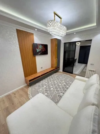 70 м², 3-комн. квартира, 8/12-0