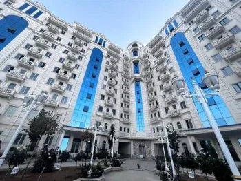 130 м², 4-комн. квартира, 8/10-2