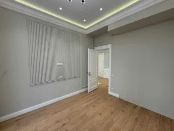 75 м², 3-комн. квартира, 1/7-3