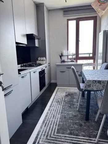 80 м², 3-комн. квартира, 6/19-2