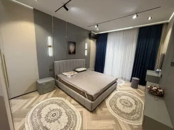 80 м², 3-комн. квартира, 8/25-2