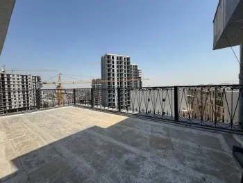 218 м², 5-комн. квартира, 8/9-0