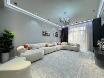 127 м², 4-комн. квартира, 4/7-0