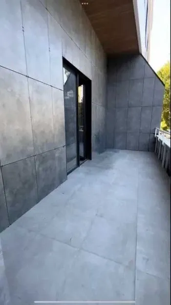 80 м², 2-комн. квартира, 7/18-2