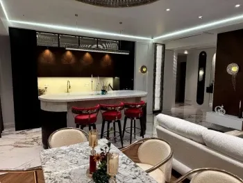 126 м², 3-комн. квартира, 18/27-2