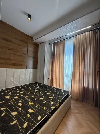 30 м², 2-комн. квартира, 7/14-1