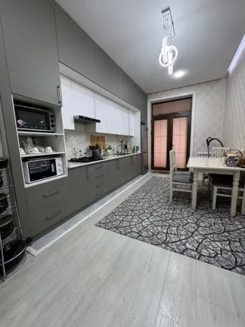 88 м², 3-комн. квартира, 2/8-1