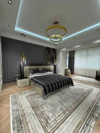 180 м², 4-комн. квартира, 2/5-2