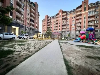88 м², 4-комн. квартира, 2/8-0