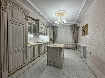 130 м², 4-комн. квартира, 1/6-0