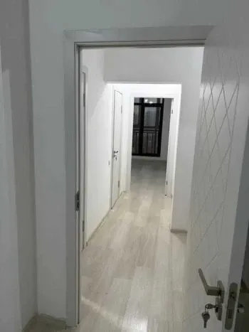 76 м², 3-комн. квартира, 9/9-3