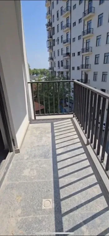100 м², 4-комн. квартира, 8/9-1