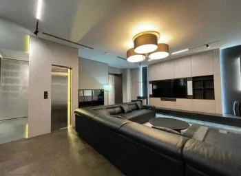 323 м², 5-комн. квартира, 12/14-2